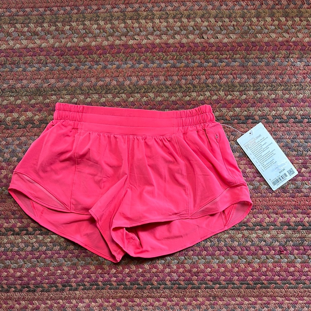 NEW LULULEMON GLAZE PINK CLASSIC HOTTY HOT LOW RISE 2.5” LINED SHORTS RUNNING